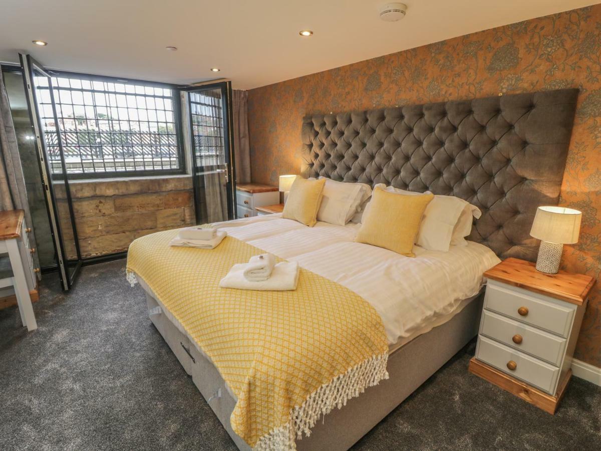 Tornado Engine Shed Apartment Whitby Luaran gambar